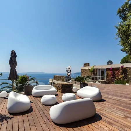 Holiday home La Fossette Sleeps 12 Pool Air Con Wifi *
