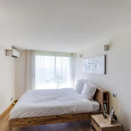 La Fossette Sleeps 12 Pool Air Con Wifi Holiday home